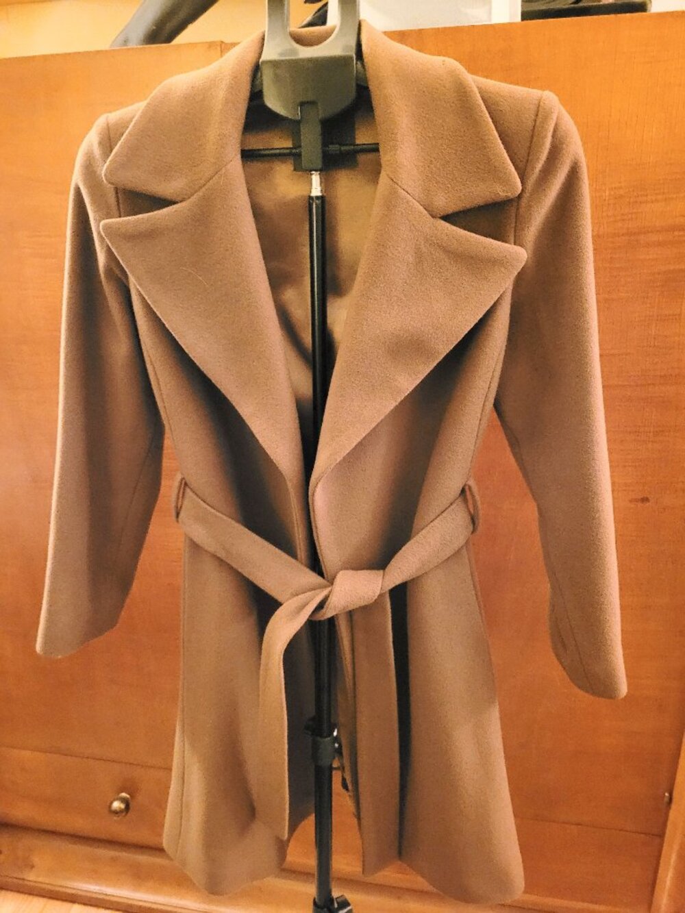 Debora Kuchme Camel Belt Finest Cashmere Mid Length Coat